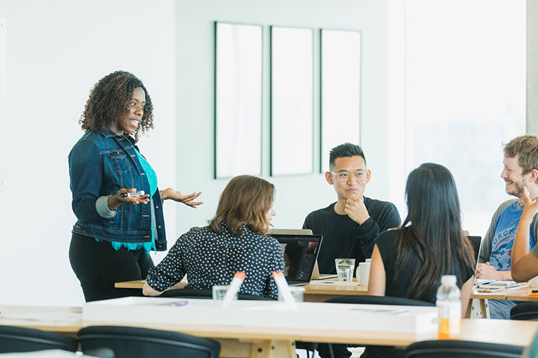 cours langues thematiques montpellier